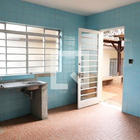 Casa à venda com 420m², 4 quartos e 4 vagasLavanderia