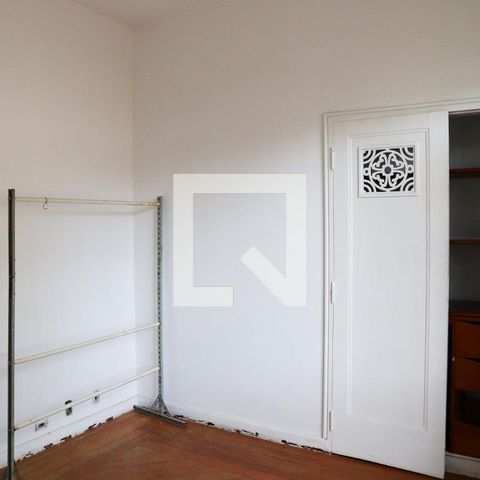 Casa à venda com 420m², 4 quartos e 4 vagasSuíte