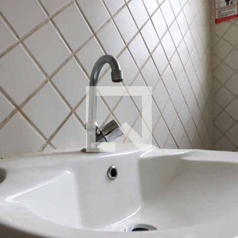 Casa à venda com 420m², 4 quartos e 4 vagasBanheiro