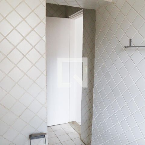 Casa à venda com 420m², 4 quartos e 4 vagasBanheiro da Suíte