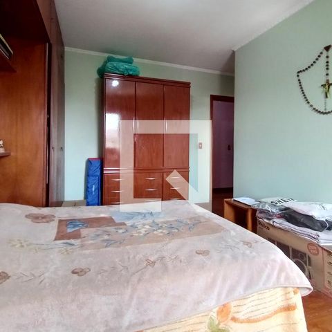 Casa à venda com 515m², 3 quartos e 2 vagas Casa à venda com 515m², 3 quartos e 2 vagasQuarto 1 - Suíte