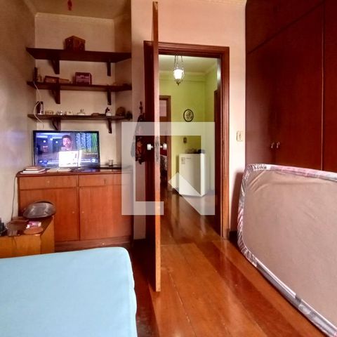 Casa à venda com 515m², 3 quartos e 2 vagas Casa à venda com 515m², 3 quartos e 2 vagasQuarto 3