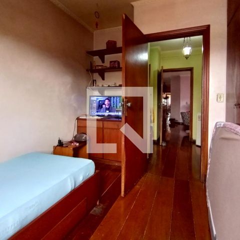 Casa à venda com 515m², 3 quartos e 2 vagas Casa à venda com 515m², 3 quartos e 2 vagasQuarto 3