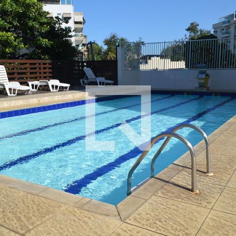 Apartamento à venda com 165m², 3 quartos e 2 vagasÁrea comum - Piscina