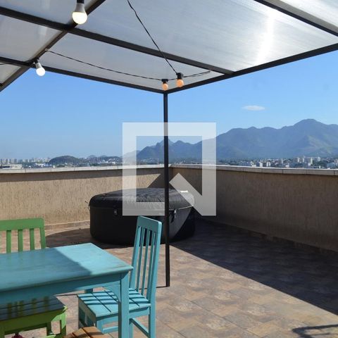 Apartamento à venda com 165m², 3 quartos e 2 vagasÁrea Externa