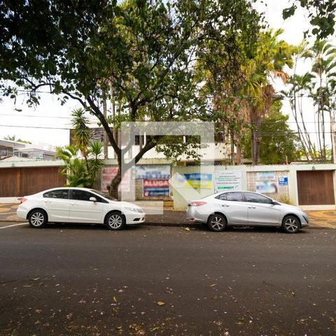 Casa para alugar com 628m², 5 quartos e 7 vagas Casa para alugar com 628m², 5 quartos e 7 vagasFachada