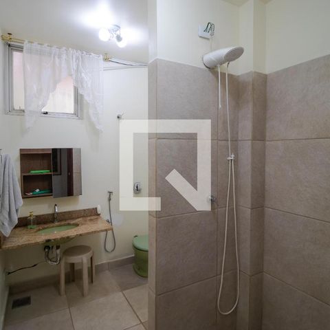 Casa para alugar com 628m², 5 quartos e 7 vagas Casa para alugar com 628m², 5 quartos e 7 vagasBanheiro 01