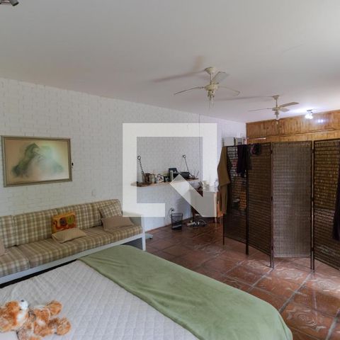 Casa para alugar com 628m², 5 quartos e 7 vagas Casa para alugar com 628m², 5 quartos e 7 vagasQuarto e Sala (Edícula)