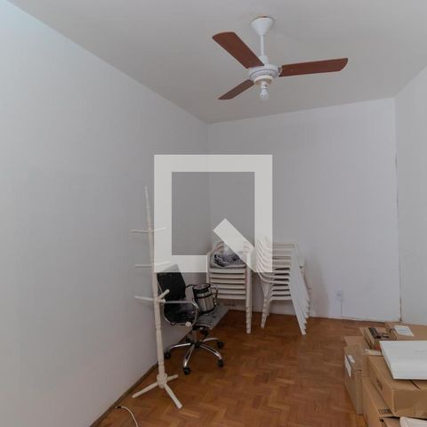 Casa para alugar com 628m², 5 quartos e 7 vagas Casa para alugar com 628m², 5 quartos e 7 vagasQuarto de Serviço 02
