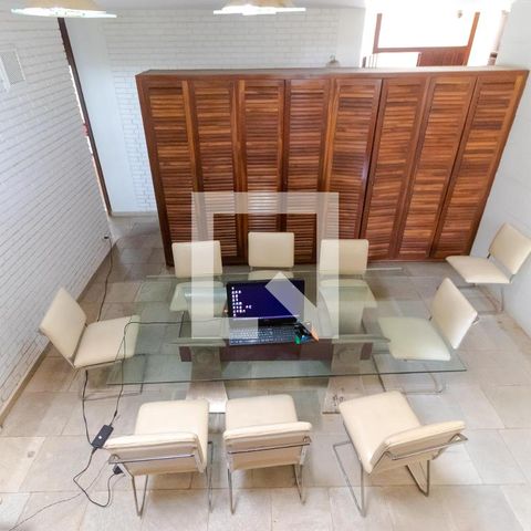 Casa para alugar com 628m², 5 quartos e 7 vagas Casa para alugar com 628m², 5 quartos e 7 vagasSala de Jantar