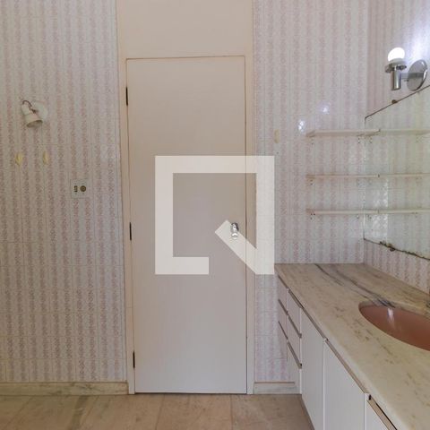 Casa para alugar com 628m², 5 quartos e 7 vagas Casa para alugar com 628m², 5 quartos e 7 vagasBanheiro da Suíte 02