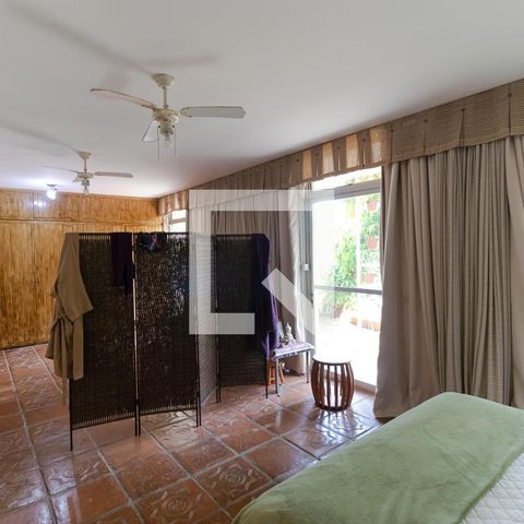 Casa para alugar com 628m², 5 quartos e 7 vagas Casa para alugar com 628m², 5 quartos e 7 vagasQuarto e Sala (Edícula)