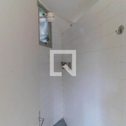 Casa para alugar com 628m², 5 quartos e 7 vagas Casa para alugar com 628m², 5 quartos e 7 vagasVestiário