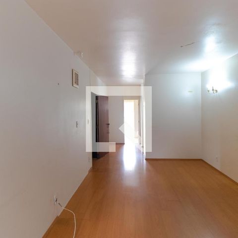 Casa para alugar com 628m², 5 quartos e 7 vagas Casa para alugar com 628m², 5 quartos e 7 vagasSuíte 02