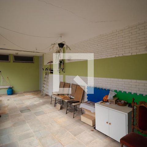 Casa para alugar com 628m², 5 quartos e 7 vagas Casa para alugar com 628m², 5 quartos e 7 vagasvaranda