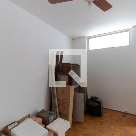 Casa para alugar com 628m², 5 quartos e 7 vagas Casa para alugar com 628m², 5 quartos e 7 vagasQuarto de Serviço 02
