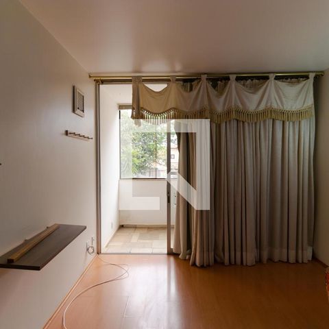 Casa para alugar com 628m², 5 quartos e 7 vagas Casa para alugar com 628m², 5 quartos e 7 vagasSuíte 01