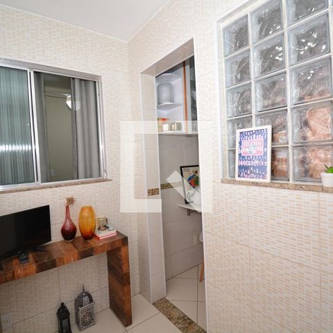 Apartamento à venda com 75m², 3 quartos e 1 vagaÁrea de Serviço