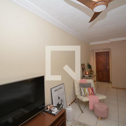 Apartamento à venda com 75m², 3 quartos e 1 vagaSala