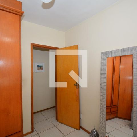 Apartamento à venda com 75m², 3 quartos e 1 vagaQuarto 2