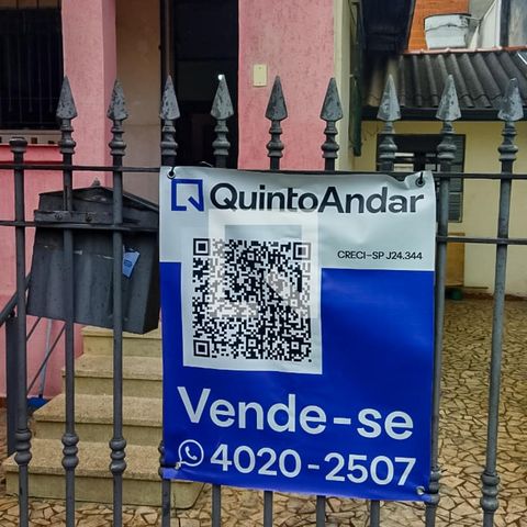 Casa à venda com 126m², 2 quartos e 1 vagaPlaquinha
