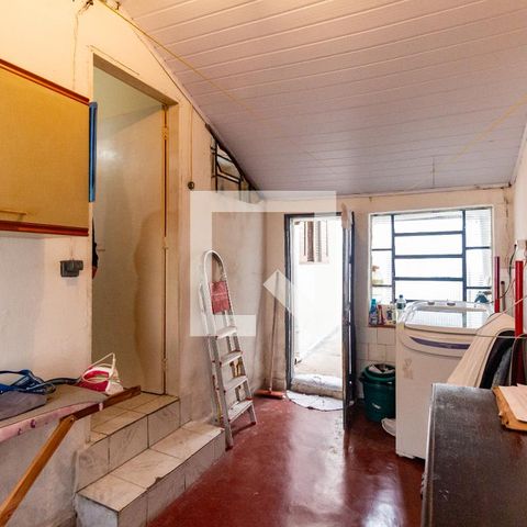Casa à venda com 126m², 2 quartos e 1 vagaÁrea de Serviço