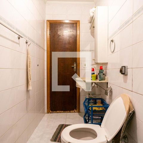 Casa à venda com 90m², 2 quartos e 2 vagasBanheiro