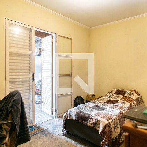 Casa à venda com 90m², 2 quartos e 2 vagasQuarto 