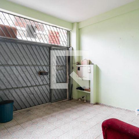Casa à venda com 90m², 2 quartos e 2 vagasGaragem