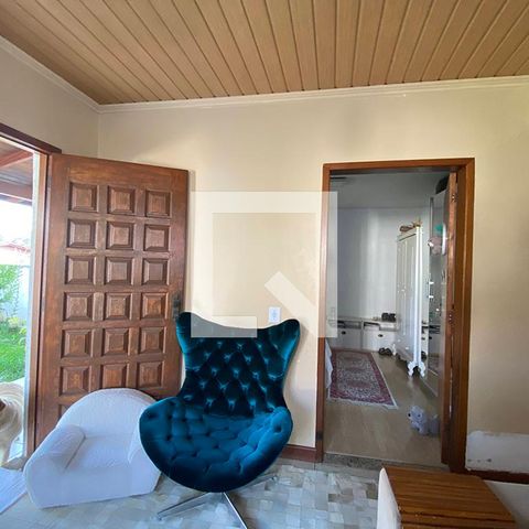 Casa para alugar com 120m², 3 quartos e 2 vagasSala