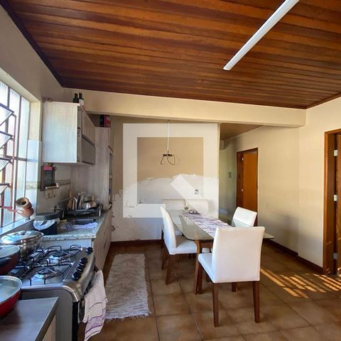 Casa para alugar com 120m², 3 quartos e 2 vagasCozinha