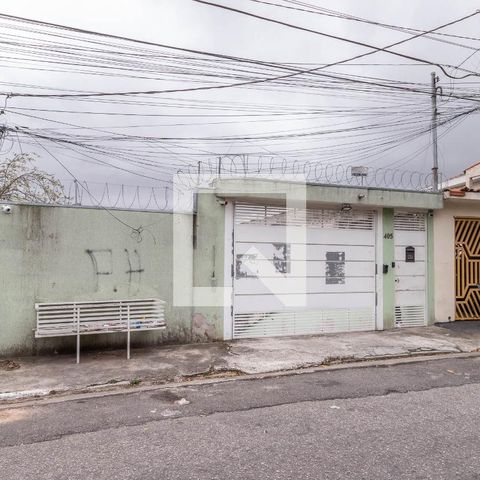 Casa de condomínio à venda com 65m², 2 quartos e 1 vagaFachada