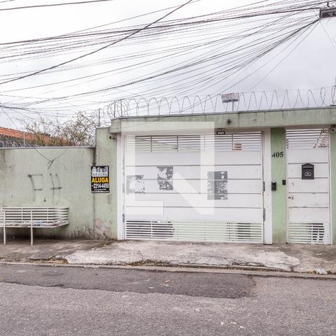 Casa de condomínio à venda com 65m², 2 quartos e 1 vagaFachada