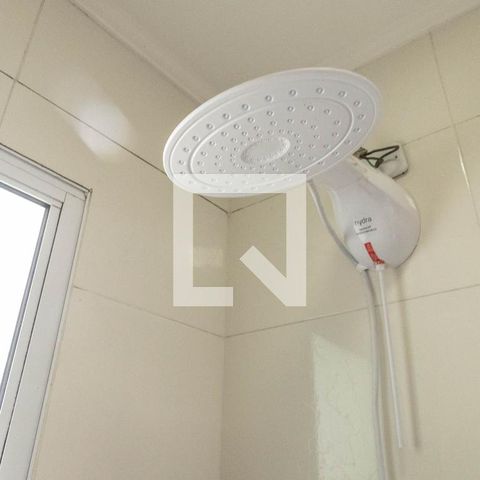 Casa de condomínio à venda com 65m², 2 quartos e 1 vagaBanheiro
