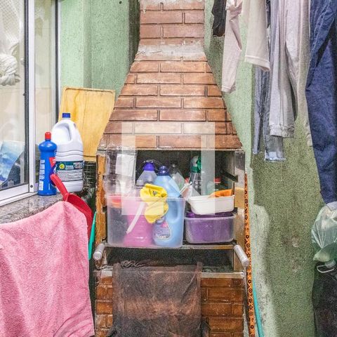 Casa de condomínio à venda com 65m², 2 quartos e 1 vagaÁrea de Serviço