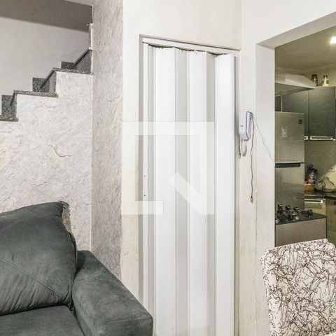 Casa de condomínio à venda com 65m², 2 quartos e 1 vagaLavabo