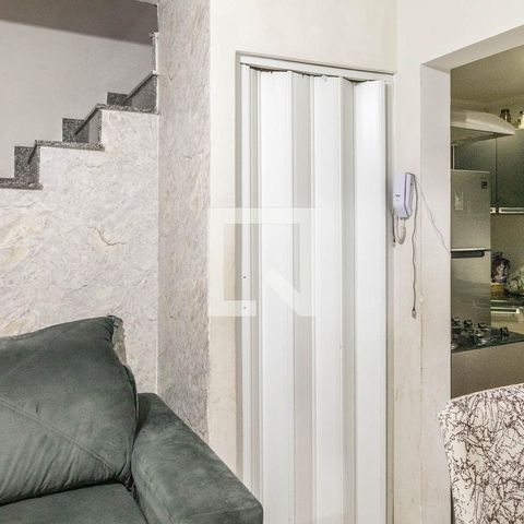 Casa de condomínio à venda com 65m², 2 quartos e 1 vagaLavabo