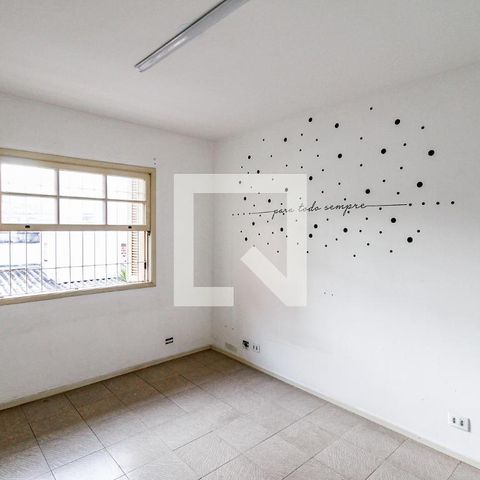 Casa para alugar com 150m², 2 quartos e 2 vagasQuarto 1