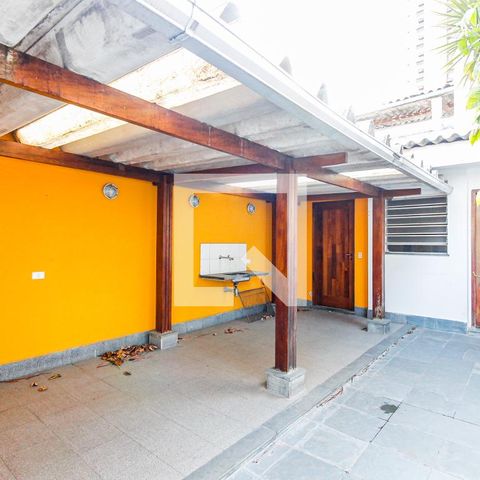 Casa para alugar com 150m², 2 quartos e 2 vagasQuintal