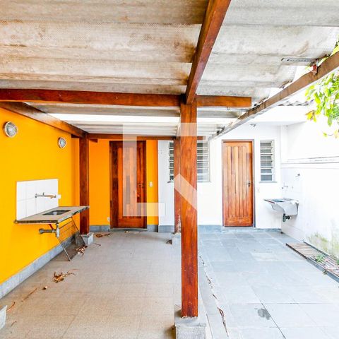 Casa para alugar com 150m², 2 quartos e 2 vagasQuintal