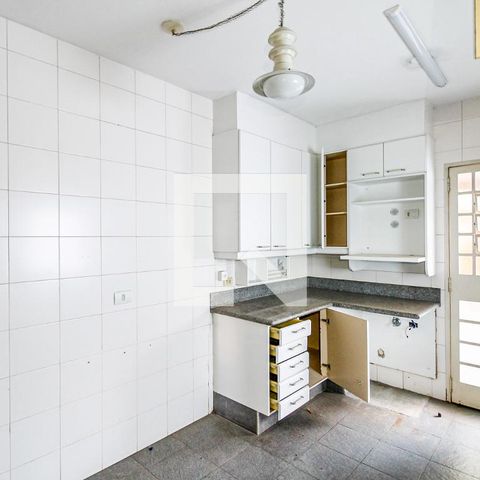 Casa para alugar com 150m², 2 quartos e 2 vagasCozinha