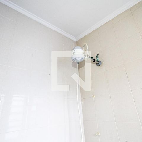 Casa para alugar com 150m², 2 quartos e 2 vagasBanheiro de Serviço