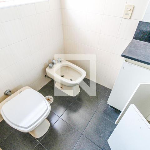 Casa para alugar com 150m², 2 quartos e 2 vagasBanheiro
