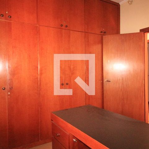 Casa à venda com 240m², 4 quartos e 4 vagasQuarto 4