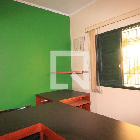 Casa à venda com 240m², 4 quartos e 4 vagasQuarto 3