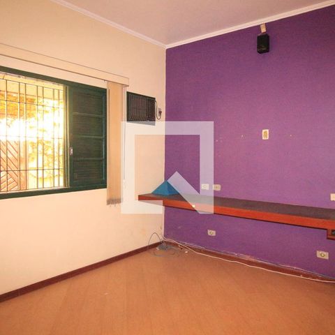 Casa à venda com 240m², 4 quartos e 4 vagasQuarto 2