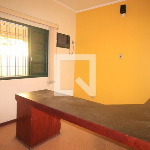 Casa à venda com 240m², 4 quartos e 4 vagasQuarto 1