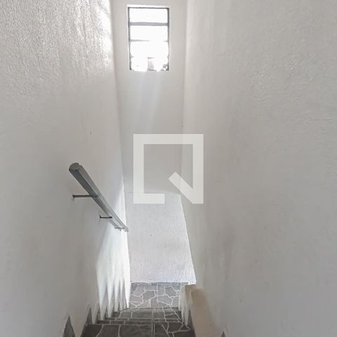 Casa à venda com 100m², 2 quartos e 5 vagasCorredor