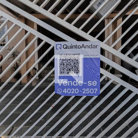 Casa à venda com 100m², 2 quartos e 5 vagasPlaca