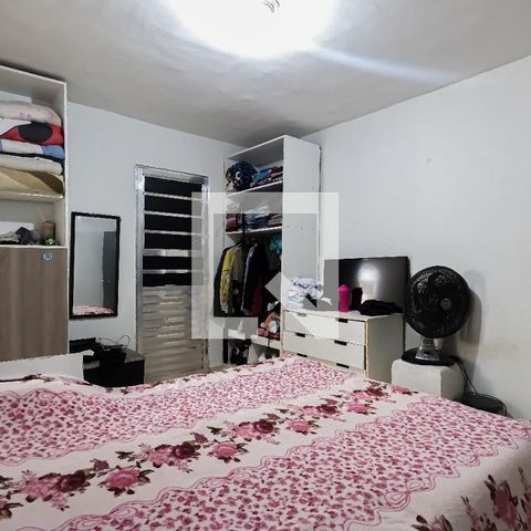 Casa à venda com 100m², 2 quartos e 5 vagasSuíte
